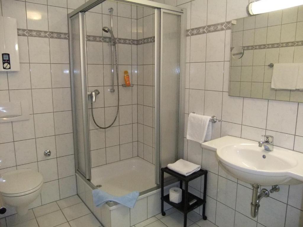 Hotel Garni Am Brunnenplatz Gerolstein Habitación foto